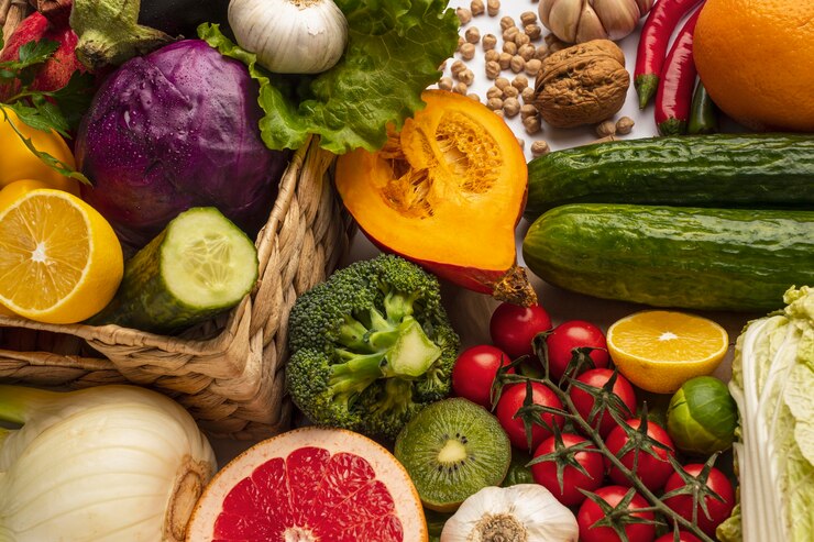 Las tendencias en alimentación para 2025 1 Las tendencias en alimentación para 2025 Entre los propósitos más comunes para este 2025 se destacan los relacionados con la buena alimentación y la actividad física.