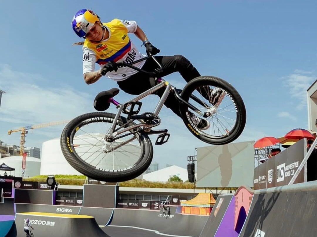 "Antes veían el BMX Freestyle como un hobby; hoy lo apoyan más": Queen Saray Villegas 1 "Antes veían el BMX Freestyle como un hobby; hoy lo apoyan más": Queen Saray Villegas La bicicrocista Queen Saray Villegas tuvo un 2024 inolvidable. Su cuarto puesto en los Juegos Olímpicos de París (Francia) causó orgullo en el país, al punto que este le ve el potencial de alcanzar la medalla en Los Ángeles 2028. Q'HUBO la entrevistó.