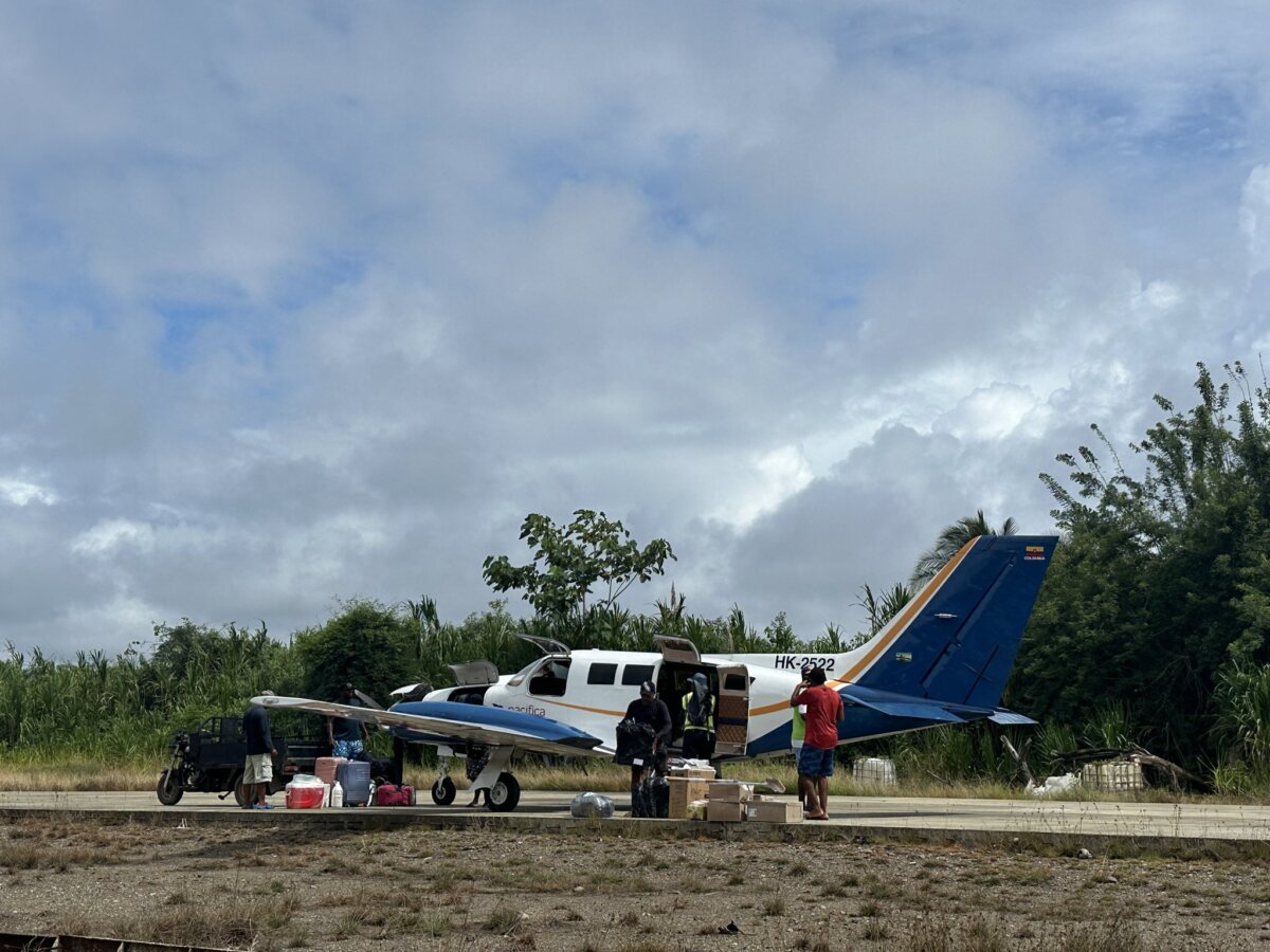 ÚLTIMA HORA: Murieron las 10 personas que viajaban en aeronave que se accidentó en Antioquia El gobernador de Antioquia, Andrés Julián Rendón, confirmó que no se encontraron sobrevivientes de la avioneta accidentada en Urrao.