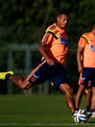 El futbolista Fredy Guarín fue reconocido como 'Embajador de la Salud Mental en el Deporte a Nivel Mundial'