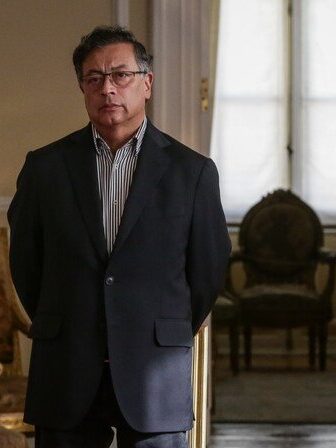 Petro pide a migrantes indocumentados regresar a Colombia y les ofrece ayudas con subsidios del gobierno