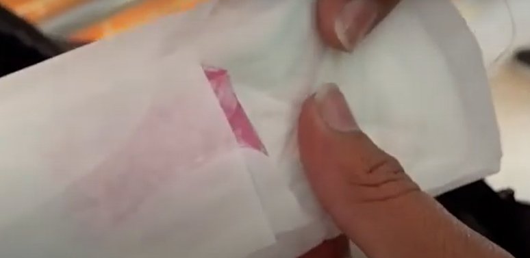 Este hombre intentó ingresar tusi en toallas higiénicas a la URI de Puente Aranda El hombre iba a entregar artículos de aseo a su esposa, quien se encuentra detenida.