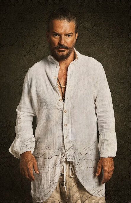 Ricardo Arjona presenta su nuevo álbum 'Seco': una obra profundamente personal y honesta 1 Ricardo Arjona presenta su nuevo álbum 'Seco': una obra profundamente personal y honesta Este disco de 12 canciones, todas de la autoría de Arjona, grabado en Londres, Estocolmo, Nashville, Los Ángeles, Miami y Guatemala, ofrece una narrativa introspectiva, abordando temas como el paso del tiempo, la vulnerabilidad y la resiliencia, con un estilo que combina lo poético y lo visceral.