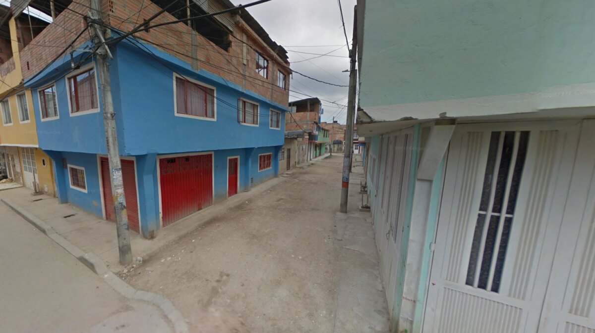 Nayive, la mujer que fue víctima de feminicidio en Bosa: desgarrador relato de su familia 2 Nayive, la mujer que fue víctima de feminicidio en Bosa: desgarrador relato de su familia El presunto feminicida de Nayive fue enviado a prisión este 13 de febrero. Q'HUBO conoció los detalles de este atroz crimen.