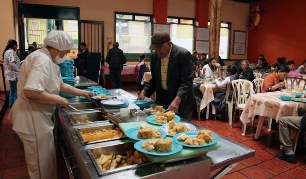 Bogotá ampliará su red de comedores comunitarios este primer semestre del 2025: conozca en dónde estarán Estos comedores beneficiarán a 4.000 personas en situación de pobreza y vulnerabilidad. Conozca las localidades en donde estarán ubicados.
