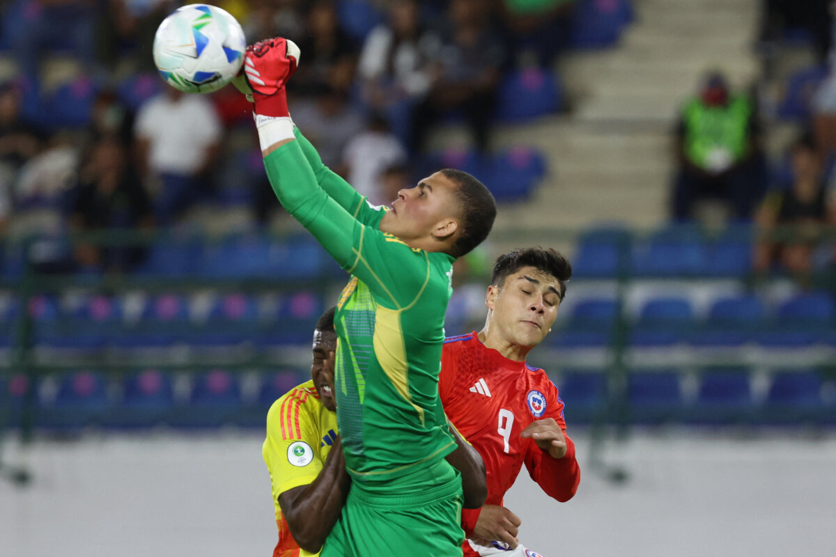 Colombia venció a Chile y aseguró cupo al Mundial Sub 20 1 Colombia venció a Chile y aseguró cupo al Mundial Sub 20 La Selección Colombia se impuso sobre Chile, en la cuarta fecha del hexagonal final del Sudamericano Sub 20, y aseguró cupo al Mundial de la categoría. Así se dio la victoria.