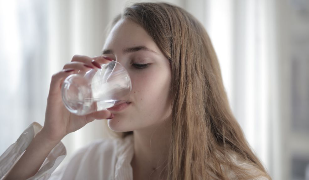 Conozca los barrios de Bogotá que no tendrán agua este martes 4 de febrero 1 Conozca los barrios de Bogotá que no tendrán agua este martes 4 de febrero Este lunes 3 de febrero, Bogotá tendrá racionamiento de agua. Los barrios afectados pertenecen al turno 6. Vea la lista.