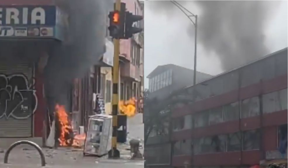ÚLTIMA HORA: Fuerte incendio consume fábrica ubicada en la avenida Boyacá 10 ÚLTIMA HORA: Fuerte incendio consume fábrica ubicada en la avenida Boyacá Los Bomberos se encuentran atendiendo la emergencia en estos momentos.