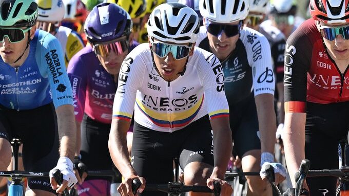 EN VIDEO: Egan Bernal sufre dura caída en España. Preocupa su estado de salud 1 EN VIDEO: Egan Bernal sufre dura caída en España. Preocupa su estado de salud Durante la disputa de la Clásica Jaén Paraíso, Egan Bernal, campeón nacional de ruta, sufrió una dura caída. Su situación médica es preocupante.