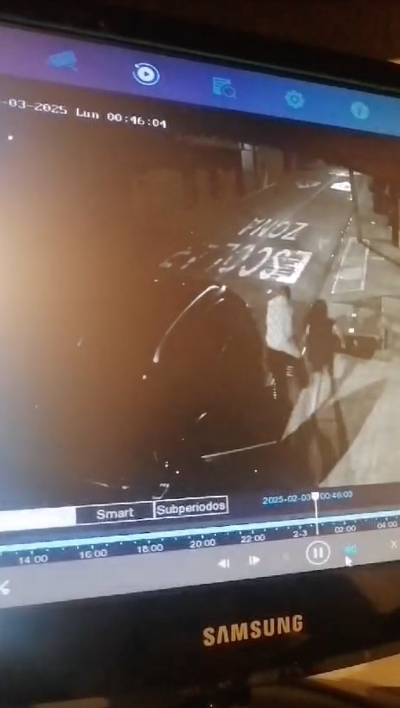 EN VIDEO: Hombre fue brutalmente agredido en medio de un robo en el 20 de Julio 1 EN VIDEO: Hombre fue brutalmente agredido en medio de un robo en el 20 de Julio Así fue la brutal agresión de la cual fue víctima un hombre de 54 años en el 20 de julio, al sur de Bogotá. Familia pide justicia.