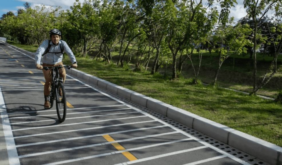 Movilidad en Bogotá en el Día sin carro y sin moto: se registran más de 800 comparendos Le contamos cómo avanza la movilidad en Bogotá durante este Día sin carro y sin moto. Lea las recomendaciones ante este medida.