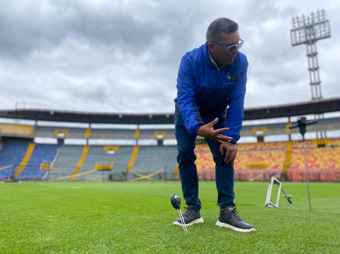 Así quedó el estadio El Campín después de los dos conciertos de Shakira Después de los conciertos de Shakira y Andrea Bocelli, el estadio El Campín está listo para volver a albergar partidos de Liga. Así fue el desmontaje del escenario y la adecuación del campo.