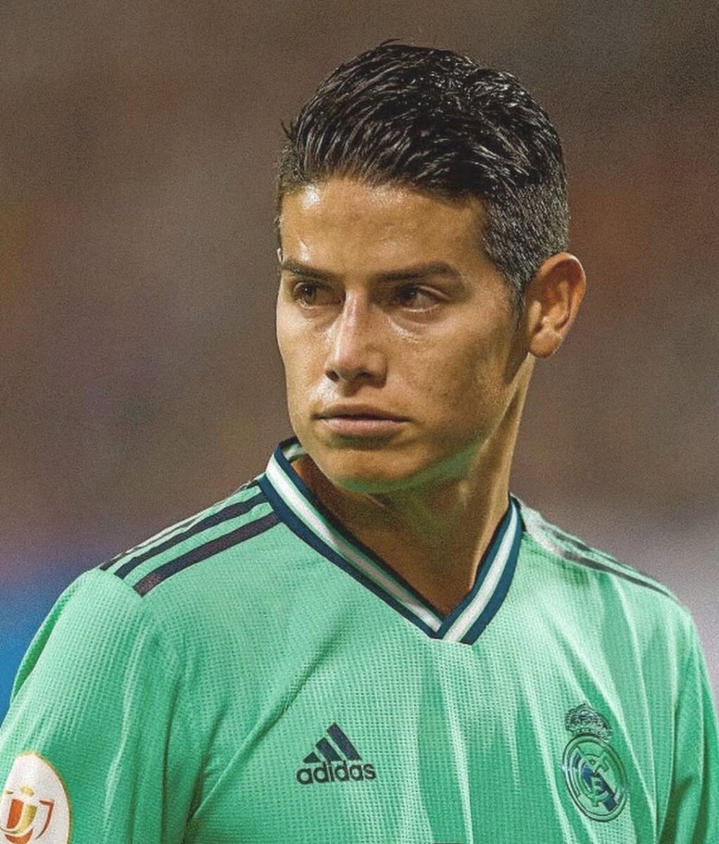 El top de los futbolistas colombianos más caros de la historia 6 El top de los futbolistas colombianos más caros de la historia Le contamos la suma más alta de dinero que han pagado por un futbolista colombiano en la historia.