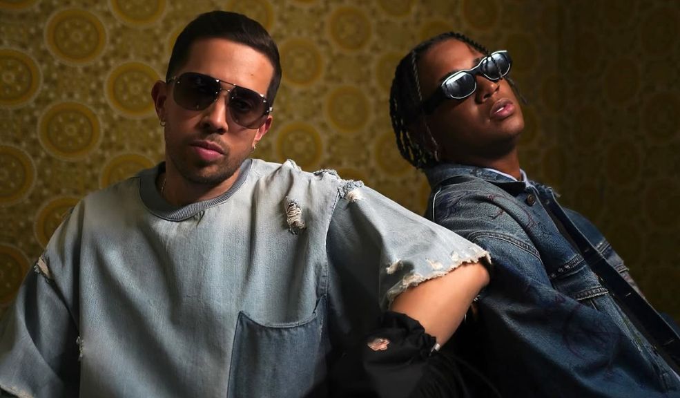 Hamilton lanza su nuevo hit 'Chalala' junto a De La Ghetto 'Chalala' surge de la conexión musical entre Hamilton y De La Ghetto, quien estuvo en Medellín para un evento con el streamer WestCol.
