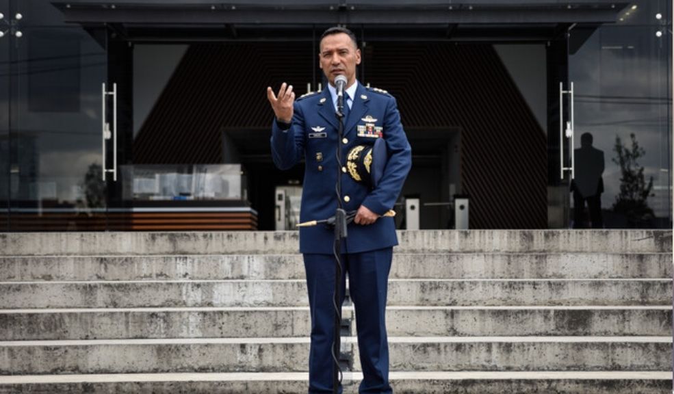 Nuevo ministro de Defensa anunció su retiro de la Fuerza Aeroespacial Colombiana 1 Nuevo ministro de Defensa anunció su retiro de la Fuerza Aeroespacial Colombiana Pedro Sánchez, el nuevo ministro de Defensa, aseguró que se retira luego de dejar absolutamente todo por la institución.