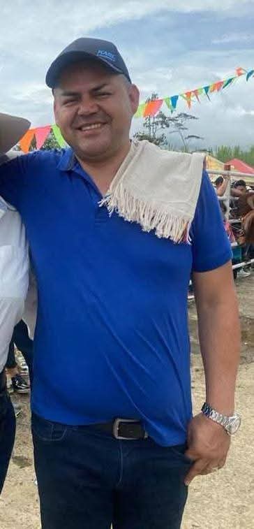 Se conoce la identidad del hombre asesinado frente a un colegio de Soacha Dos hermanos fueron atacados a disparos en Soacha: uno falleció y el otro resultó herido. Conozca los detalles.