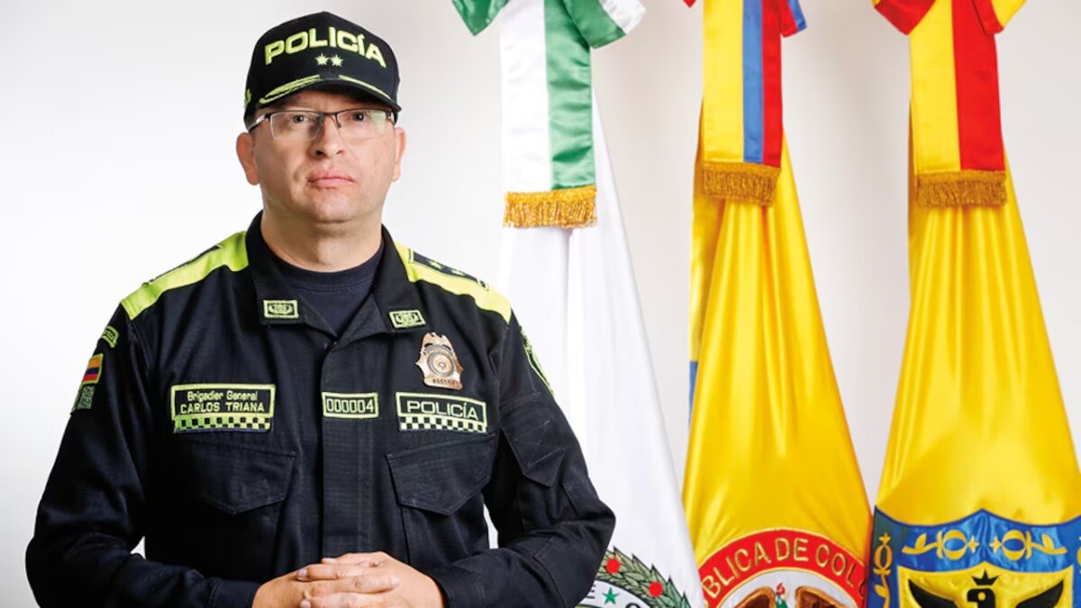 ÚLTIMA HORA: El general William Salamanca deja la dirección de la Policía Nacional, ¿quién es su reemplazo? Este lunes se conoció la salida del general William Salamanca de la dirección de la Policía Nacional. Este sería su reemplazo.