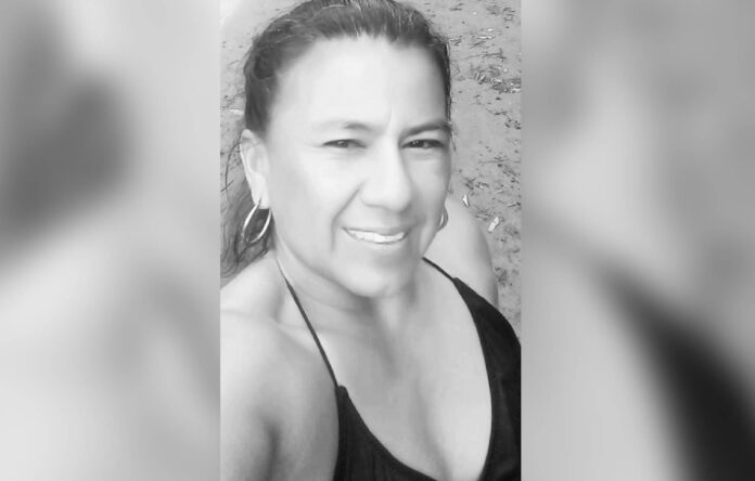 Asesinan a mujer y lanzan su cuerpo a alcantarilla: era comerciante Como Anayibe Gómez Gómez fue identificada la mujer hallada muerta, en las últimas horas. La víctima era una reconocida comerciante, quien además se dedicaba a labores agrícolas.