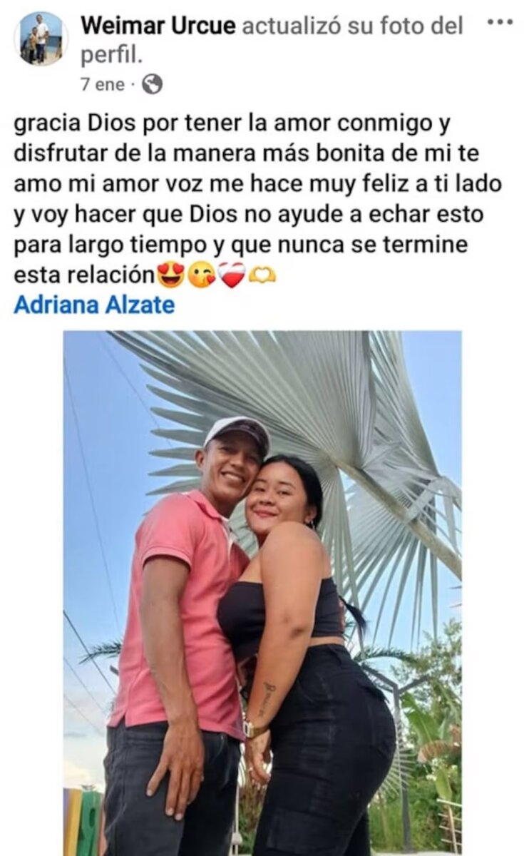 Le dedicó bonito mensajes de amor a su esposa y luego la asesinó Parecía un amor de novela y de eso fueron testigos sus vecinos y familiares. Pero el estaba lleno de furia y celos. La mató frente a varios testigos.