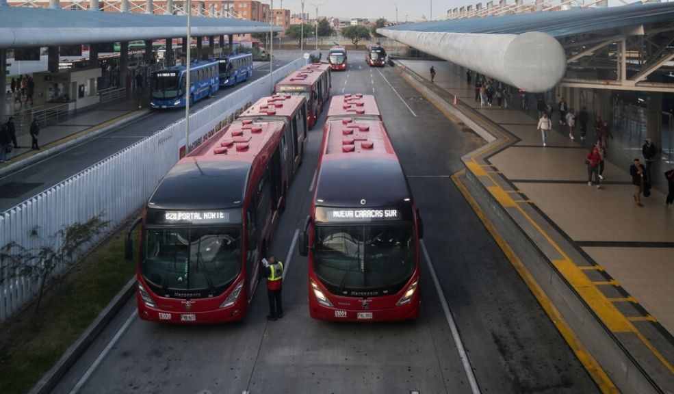 Planea tu viaje para el concierto de Shakira con TransMilenio 1 Planea tu viaje para el concierto de Shakira con TransMilenio Planea tu viaje con Transmilenio después del concierto de Shakira