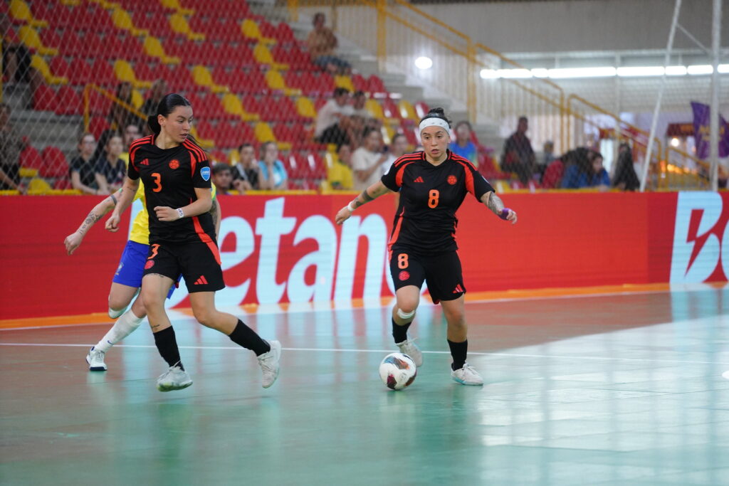Colombia hace historia en el futsal femenino: logró clasificarse para el Mundial de la disciplina 1 La Selección Colombia de Futsal aseguró por primera vez en su historia una clasificación a un Mundial de la disciplina.