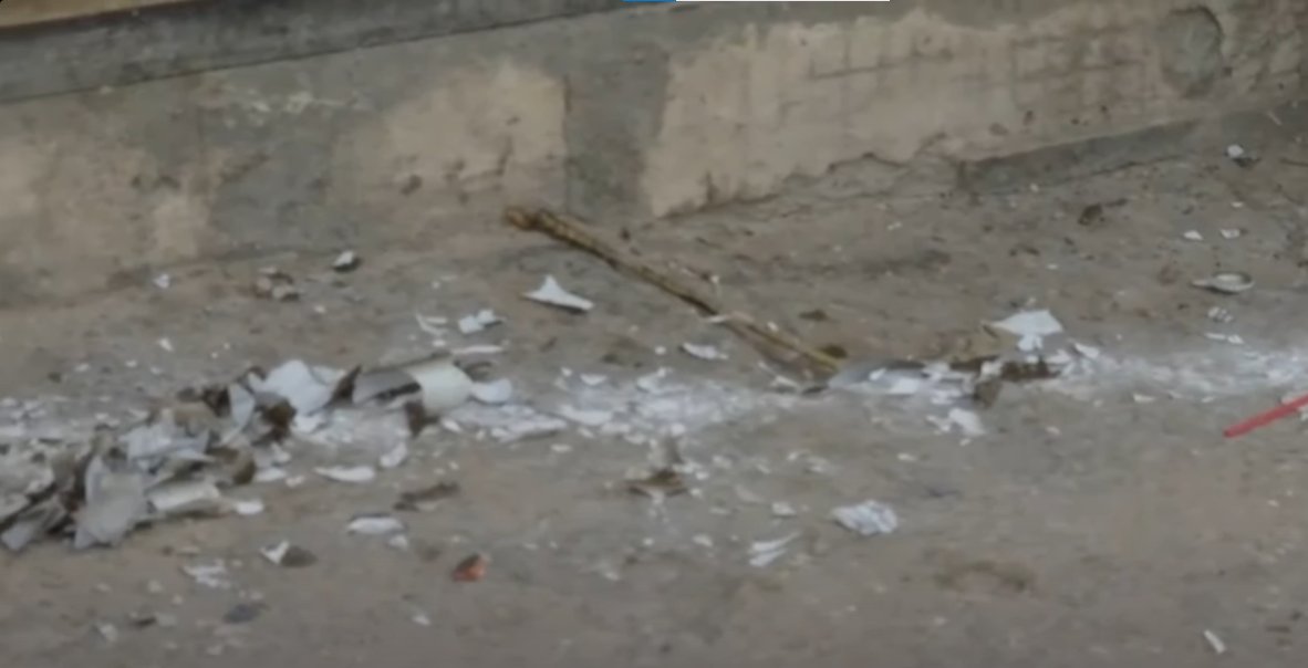6 personas resultaron heridas tras explosión en un establecimiento de la avenida Primero de Mayo 1 6 personas resultaron heridas tras explosión en un establecimiento de la avenida Primero de Mayo Momentos de pánico vivieron los residentes de la localidad de Kennedy al presenciar una explosión en un establecimiento del barrio Carvajal. Conozca los detalles.