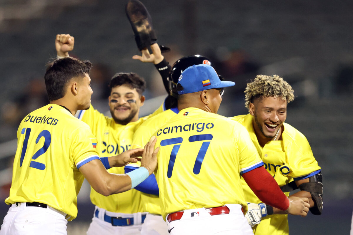 Q'HUBO conversó con el periodista especializado en béisbol, Alberto Mercado, quien realizó un análisis sobre la destacada actuación del Colombia en el Clasificatorio al Mundial de Béisbol.
