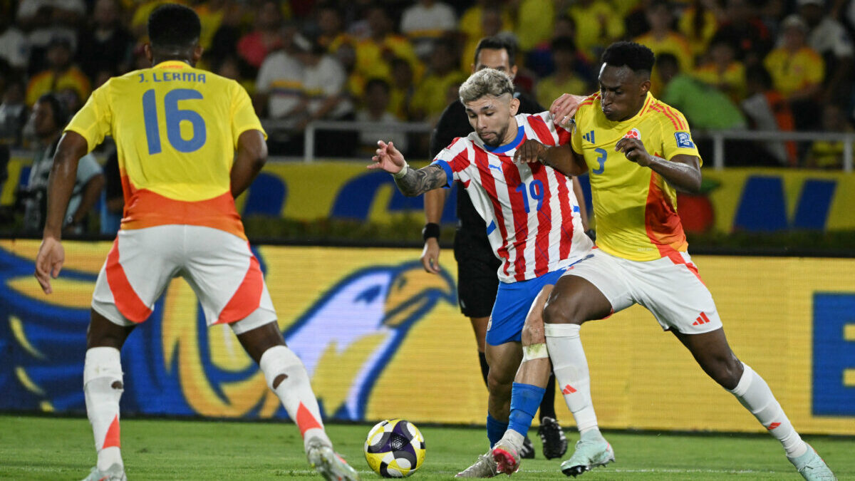 La Selección Colombia dio papaya y empató con Paraguay: así es su panorama en la eliminatoria En su regreso al estadio Metropolitano de Baranquilla, la Selección Colombia pasó de ganar 2-0 a empatar 2-2. Esta es su situación en la eliminatoria.