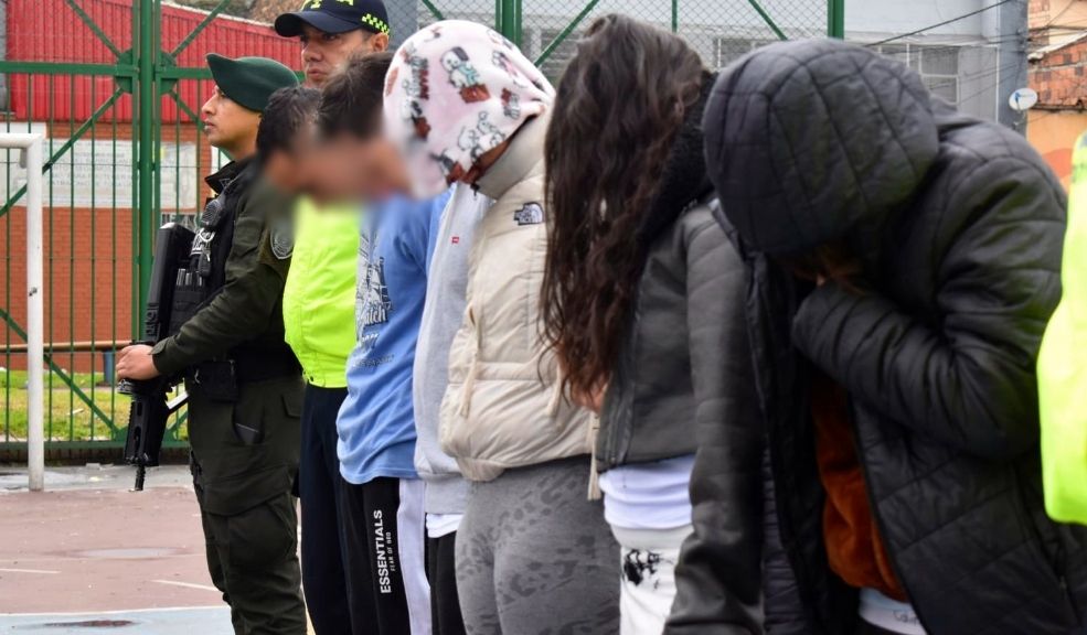 Caen integrantes de la banda ‘Los Químicos’, productores de Tusi en Puente Aranda
