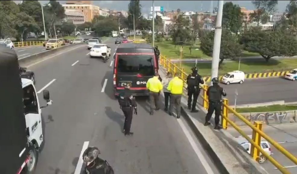 Cayó en Bogotá alias 'La Tía', mujer señalada de estafa y solicitada por Interpol 1 la tia