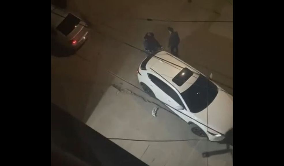 EN-VIDEO-Brutal-golpiza-en-robo-de-vehiculo-en-Puente-Aranda