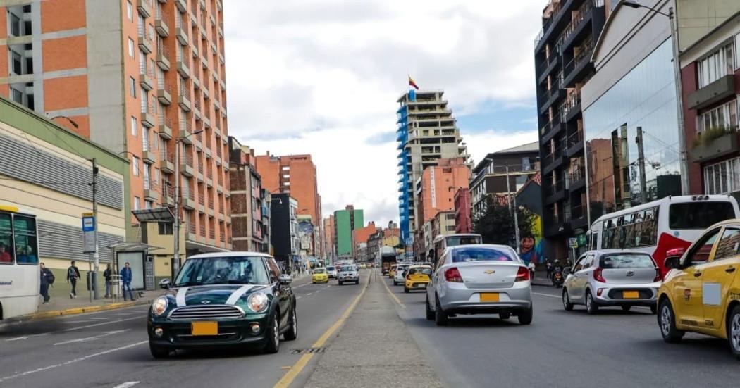 EN VIVO Movilidad Bogotá 13 de marzo: manifestaciones afectan la carrera 13 Le contamos cómo avanza la movilidad en Bogotá este jueves 13 de marzo. Se pronostican lluvias en la capital.
