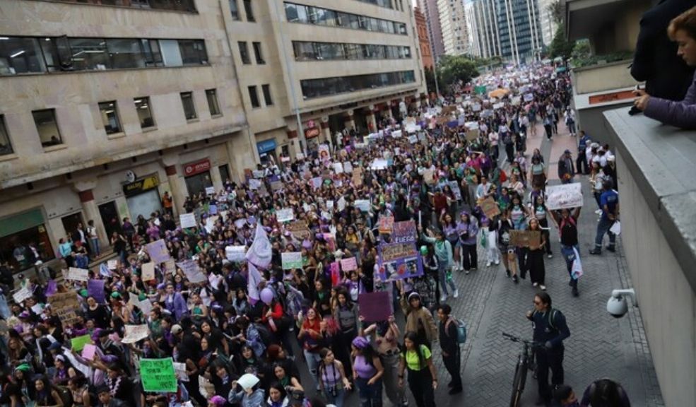Esta semana habrá marchas y manifestaciones en Bogotá: prográmese La Secretaría Distrital de Gobierno confirmó las marchas y manifestaciones programadas en Bogotá entre esta martes y sábado. Tenga en cuenta la hora y las zonas para que planee su recorrido.