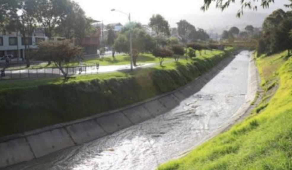 ¡Impactante! Encuentran el cuerpo de un hombre en inmediaciones del Río Fucha