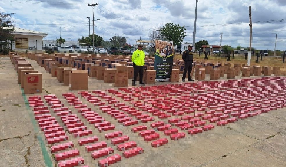 Incautan más de 149 mil cajetillas de cigarrillos de contrabando en La Guajira 6 Incautan más de 149 mil cajetillas de cigarrillos de contrabando en La Guajira Incautan más de 149.000 cajetillas de cigarrillos de contrabando en Maicao, valoradas en más de 900 millones de pesos. Lea la nota aquí.