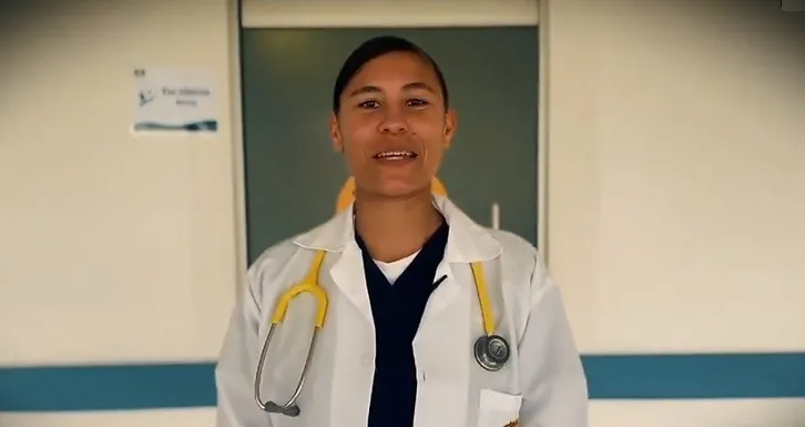 Patrullera engañó a la Policía y se hizo pasar por médica del Hospital Central en Bogotá 1 Patrullera engañó a la Policía y se hizo pasar por médica del Hospital Central en Bogotá