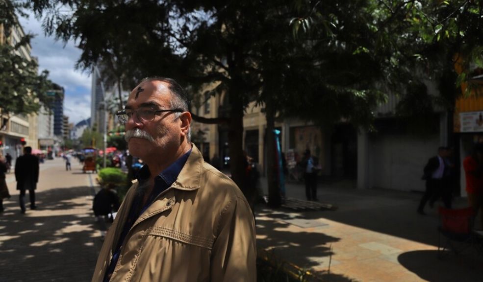 Miércoles de Ceniza: ¿Qué pasa si se borra la cruz y cuándo debe retirarse? 4 Miércoles de Ceniza: ¿Qué pasa si se borra la cruz y cuándo debe retirarse? Miércoles de Ceniza: ¿Qué pasa si se borra la cruz y cuándo debe retirarse?