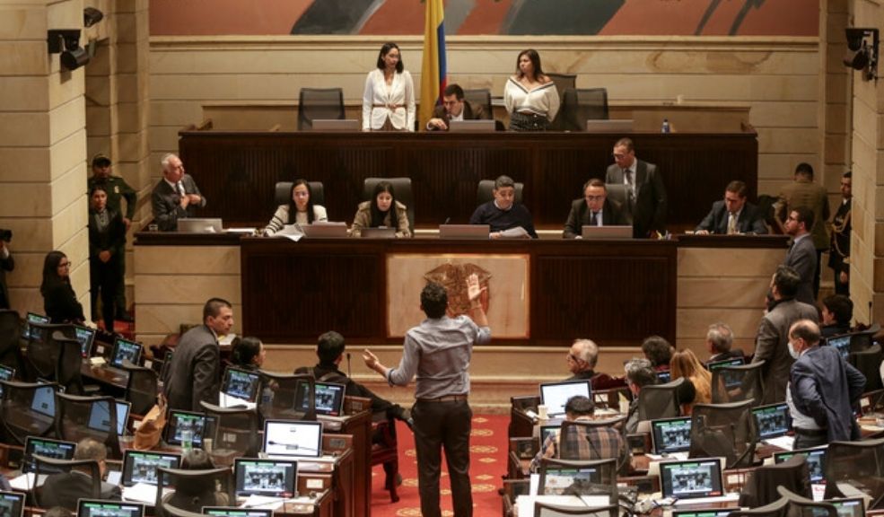 moción de censura