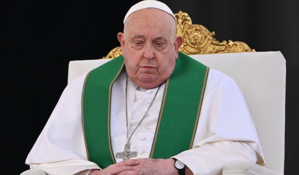 Papa Francisco sufrió "dos episodios de insuficiencia respiratoria aguda" 1 Papa Francisco sufrió "dos episodios de insuficiencia respiratoria aguda" El Vaticano informó este lunes 3 de marzo que el papa Francisco sufrió "dos episodios de insuficiencia respiratoria aguda".