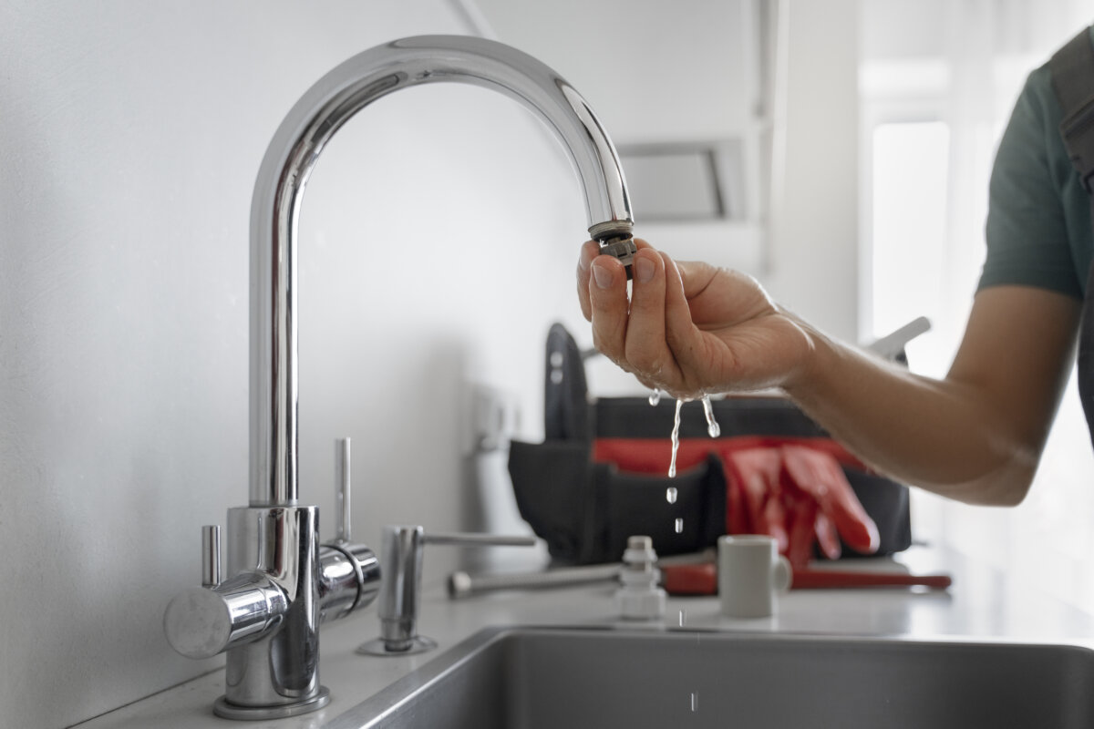 Racionamiento de agua para este 15 de marzo en Bogotá: barrios afectados Estos son los barrios de Bogotá que tendrán racionamiento de agua este sábado 15 de marzo. ¡Aliste el balde!