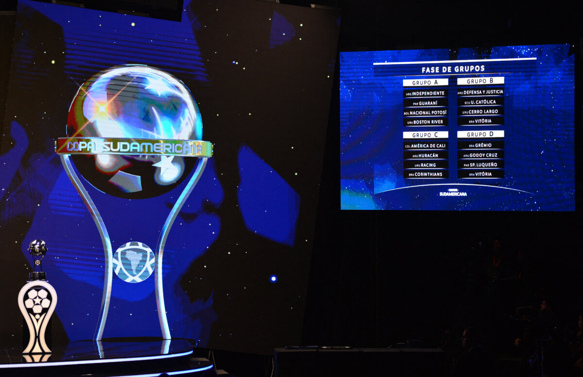 Así quedaron los grupos de la Copa Sudamericana: ojo a los rivales de América y el Once 2 Así quedaron los grupos de la Copa Sudamericana: ojo a los rivales de América y el Once La Confederación Sudamericana de Fútbol (Conmebol) sorteó este lunes en Luque (Paraguay) el cuadro de la fase de grupos de la Copa Sudamericana 2025. Estos son los rivales de América y Once Caldas.