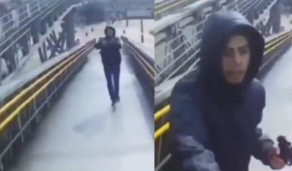 VIDEO: Ladrón armado roba patineta en Bogotá Un video en redes sociales muestra el asalto a mano armada de una patineta eléctrica en un puente peatonal al norte de Bogotá, evidenciando el aumento de este tipo de hurtos en la ciudad.