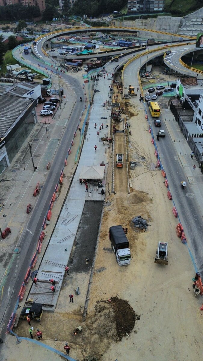 Alcalde Galán verifica avances en las obras de los puentes de la Calle 127 con Av. Boyacá 3 Alcalde Galán verifica avances en las obras de los puentes de la Calle 127 con Av. Boyacá
