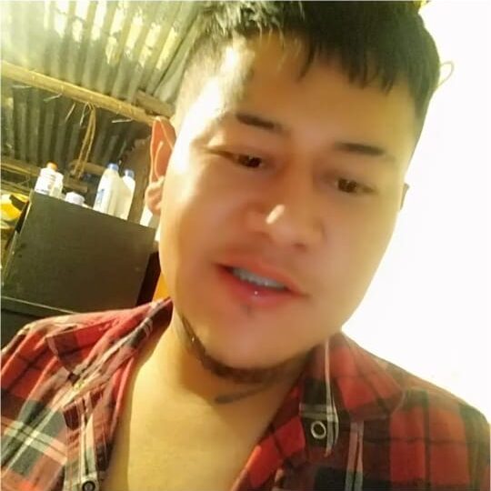 Joven es asesinado tras intentar comprar un lote en Ciudad Bolívar Andrés Téllez, de 22 años, fue asesinado en Ciudad Bolívar tras reclamar por un lote que había comprado sin saber que era de origen ilegal.