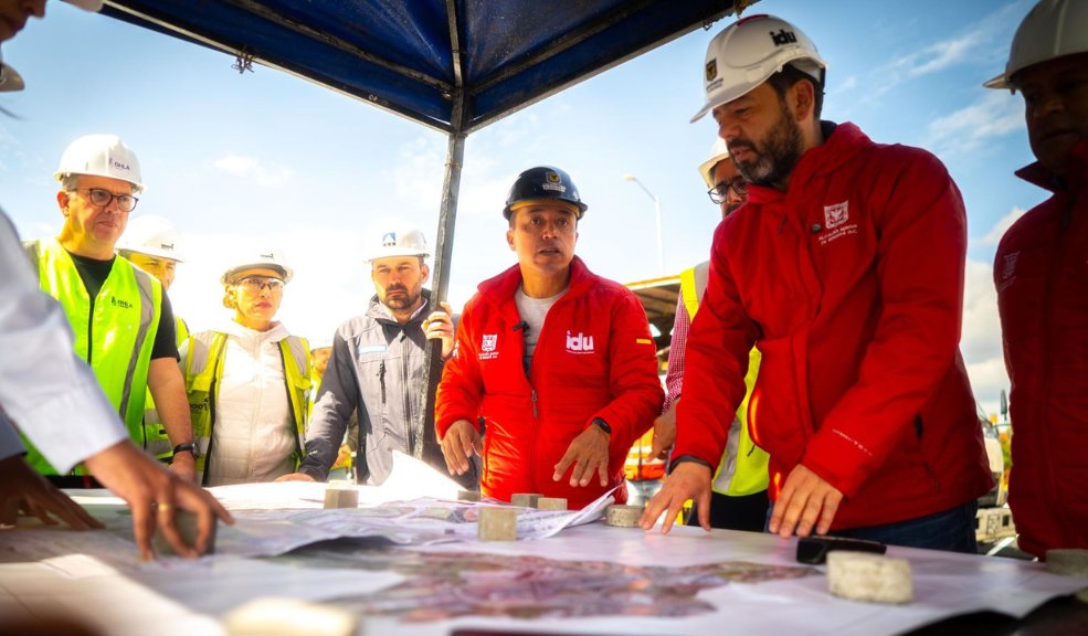 Alcalde Galán verifica avances en las obras de los puentes de la Calle 127 con Av. Boyacá