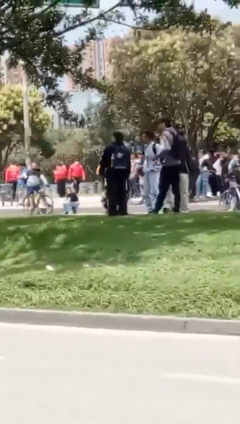 Protestas de universitarios colapsan la movilidad en varios puntos de la capital