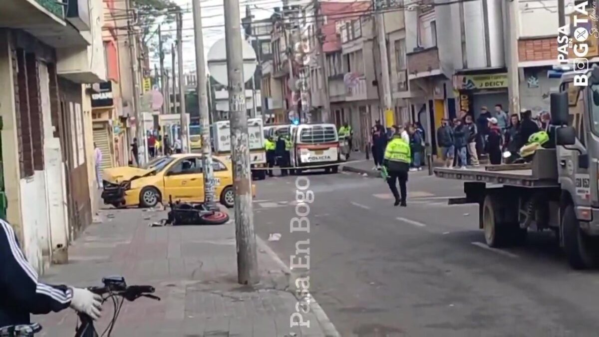 Impactante accidente de tránsito acabó con la vida de 2 motociclistas en el barrio Restrepo 3 Impactante accidente de tránsito acabó con la vida de 2 motociclistas en el barrio Restrepo