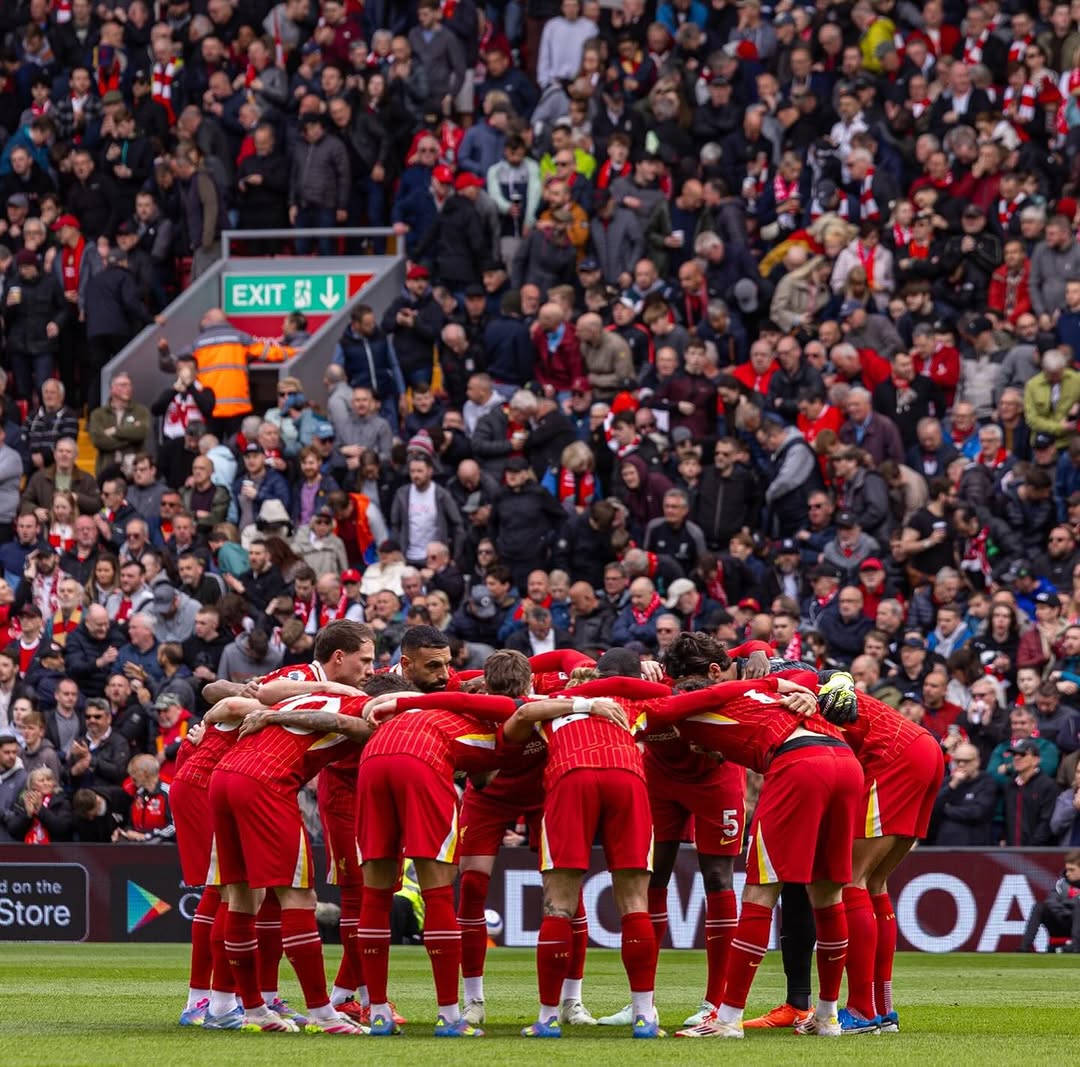 El Liverpool puede ser campeón ante el Leicester este domingo 2 El Liverpool puede ser campeón ante el Leicester este domingo Para lograrlo en esta primera oportunidad, el conjunto 'red' debe ganar al Leicester City en el King Power Stadium el domingo.