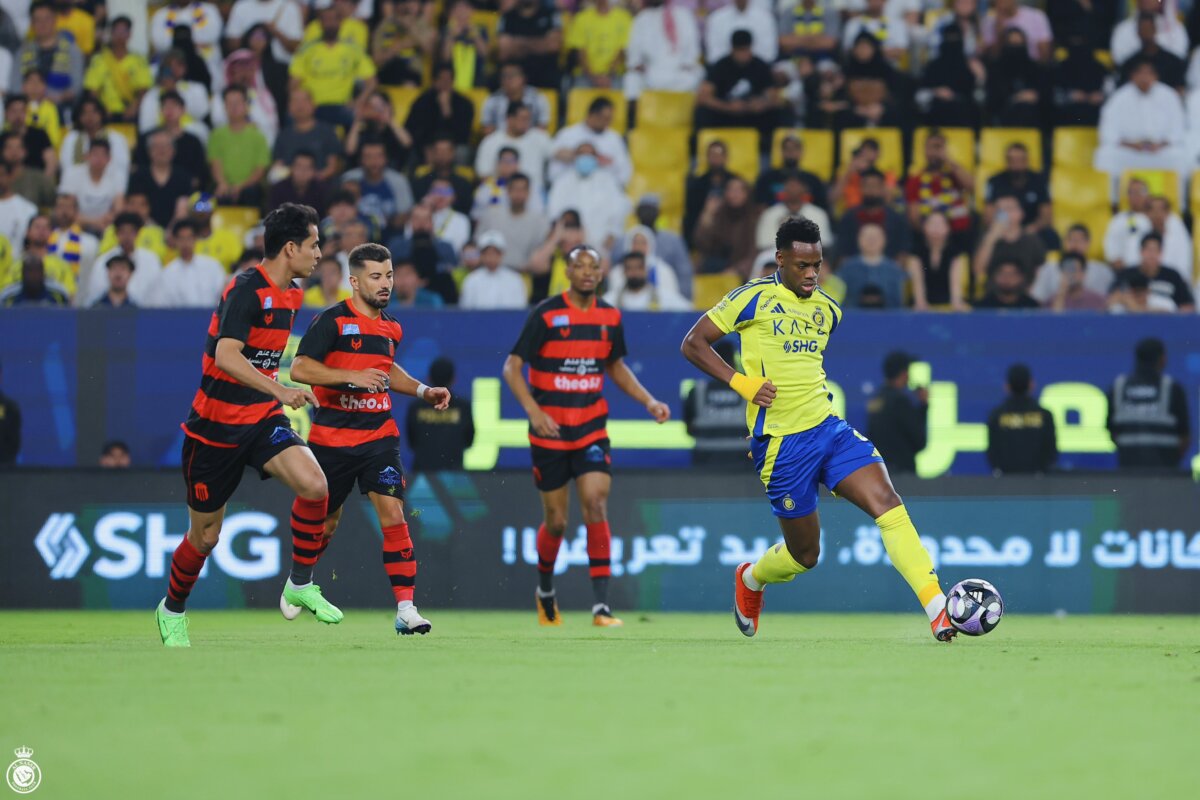 El técnico del Al Nassr respaldó a Durán, pese a que el colombiano es blanco de críticas 1 Durán fue respaldado por su director técnico, pese a recibir varias críticas por malograr varias opciones de gol en el último partido.