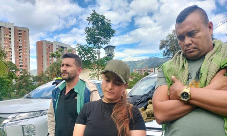 La historia de alias 'Calarcá', el jefe de las disidencias que desata el terror en el país Conozca la historia de cómo alias 'Calarcá' pasó de ser un joven reclutado por las Farc a convertirse en el jefe de las disidencias de este grupo subversivo y sembrar el terror en el país.